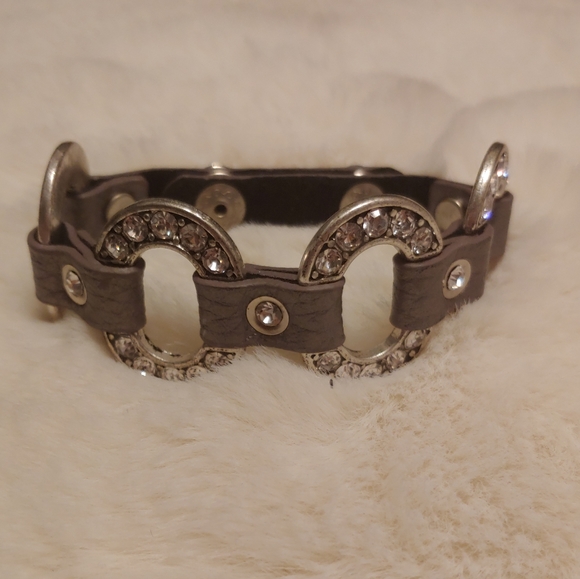 Premier Designs Starlet Bracelet 7" or 8" - Picture 2 of 3